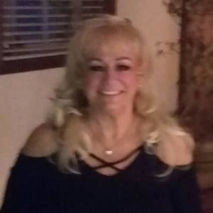 Meet your Posher, Debbie